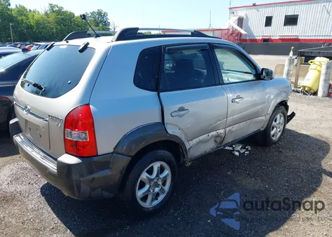 2005 Hyundai Tucson из США, поврежденный, VIN KM8JM72V95U132197